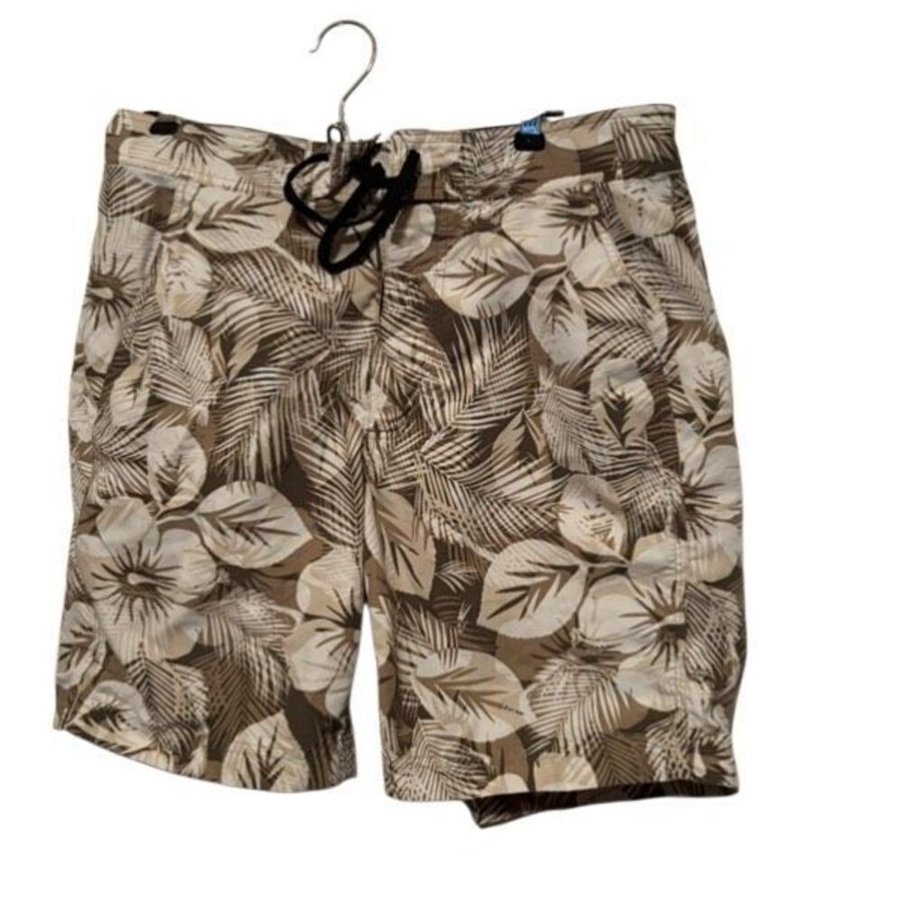 L.L. Bean Size 34 Floral Board Shorts